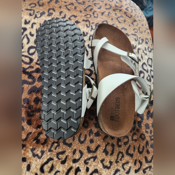 Womens sandals - Picture 2 of 2